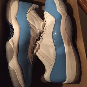 Air Jordan 11 low